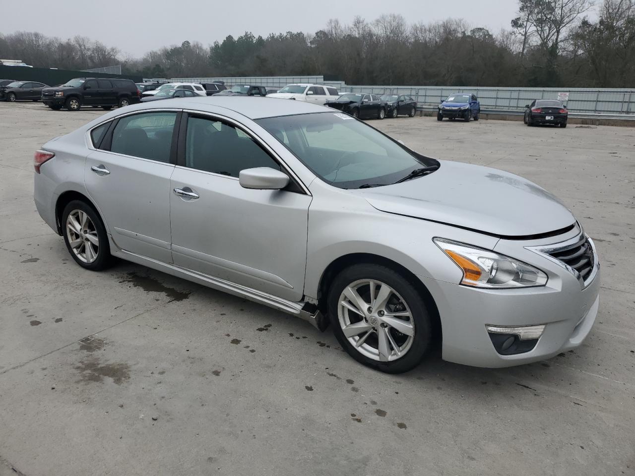 2015 Nissan Altima - Image 4