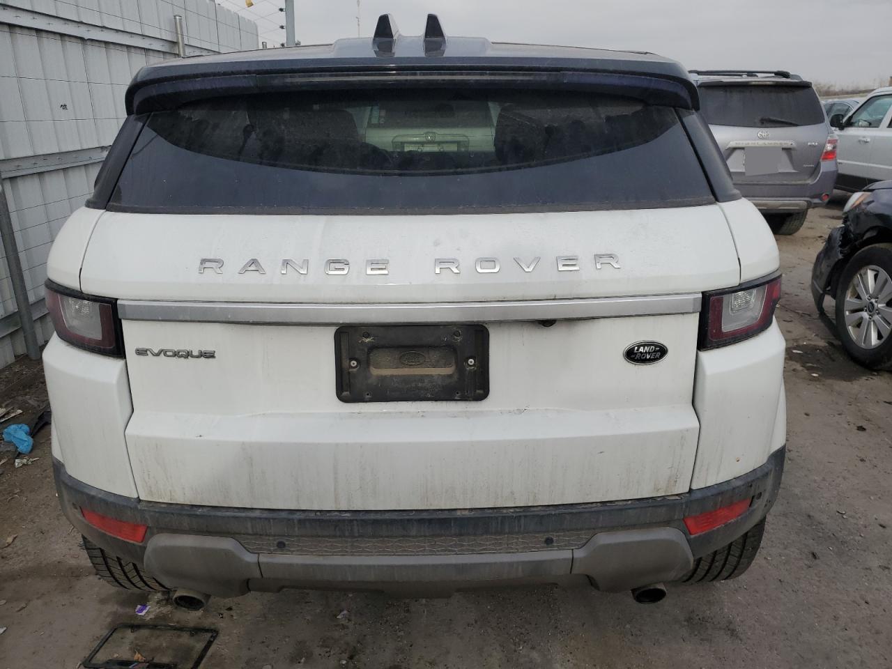 2019 Land Rover Range Rover - Image 6