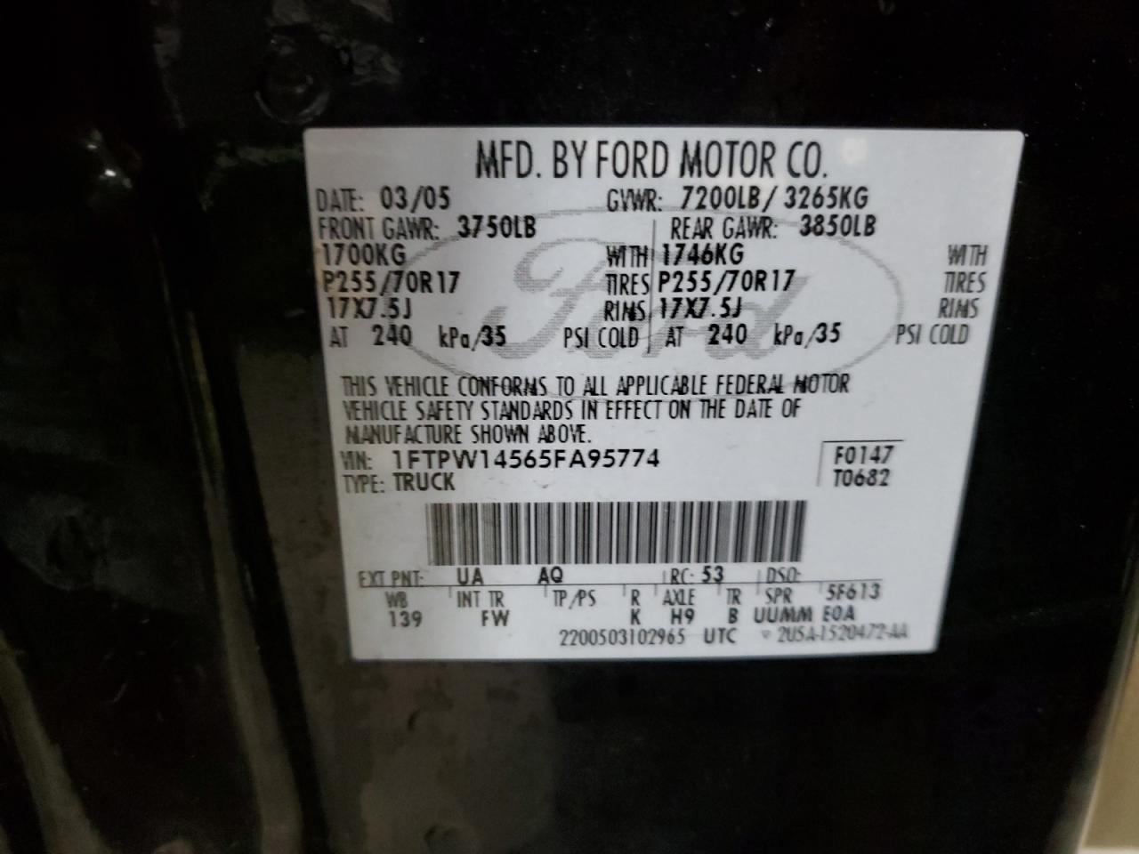 2005 Ford F-150 - Image 12