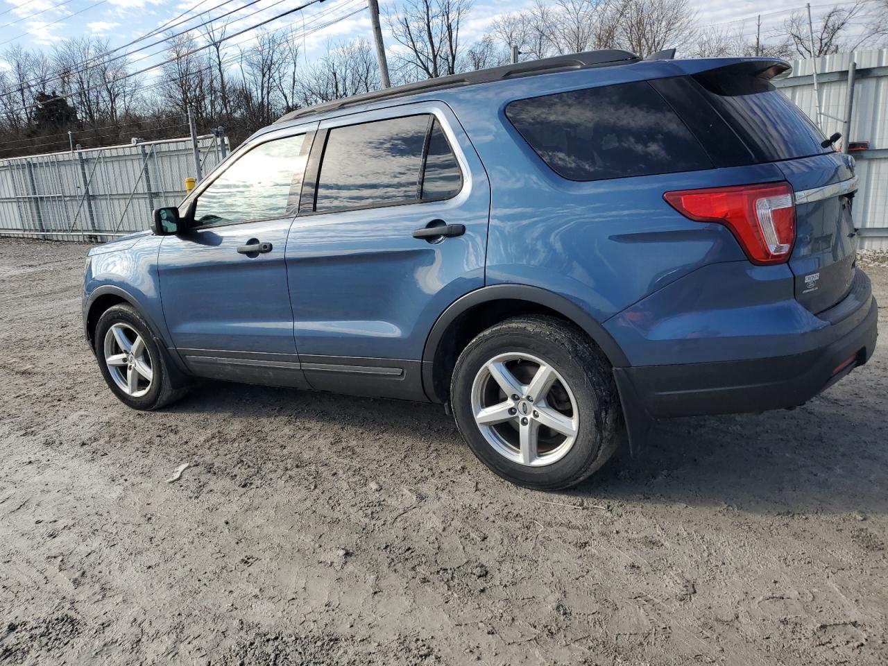 2018 Ford Explorer - Image 2
