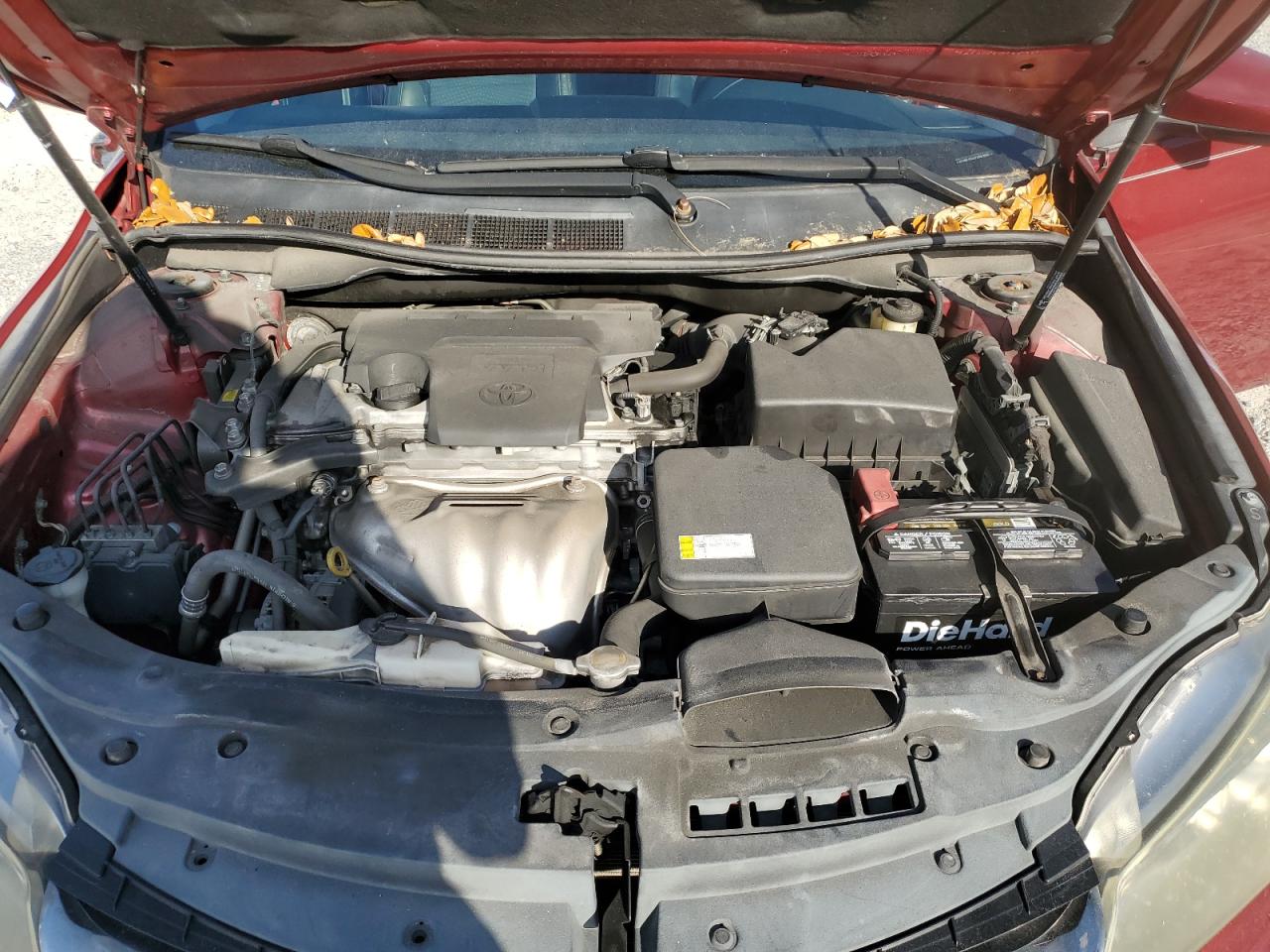2015 Toyota Camry - Image 13