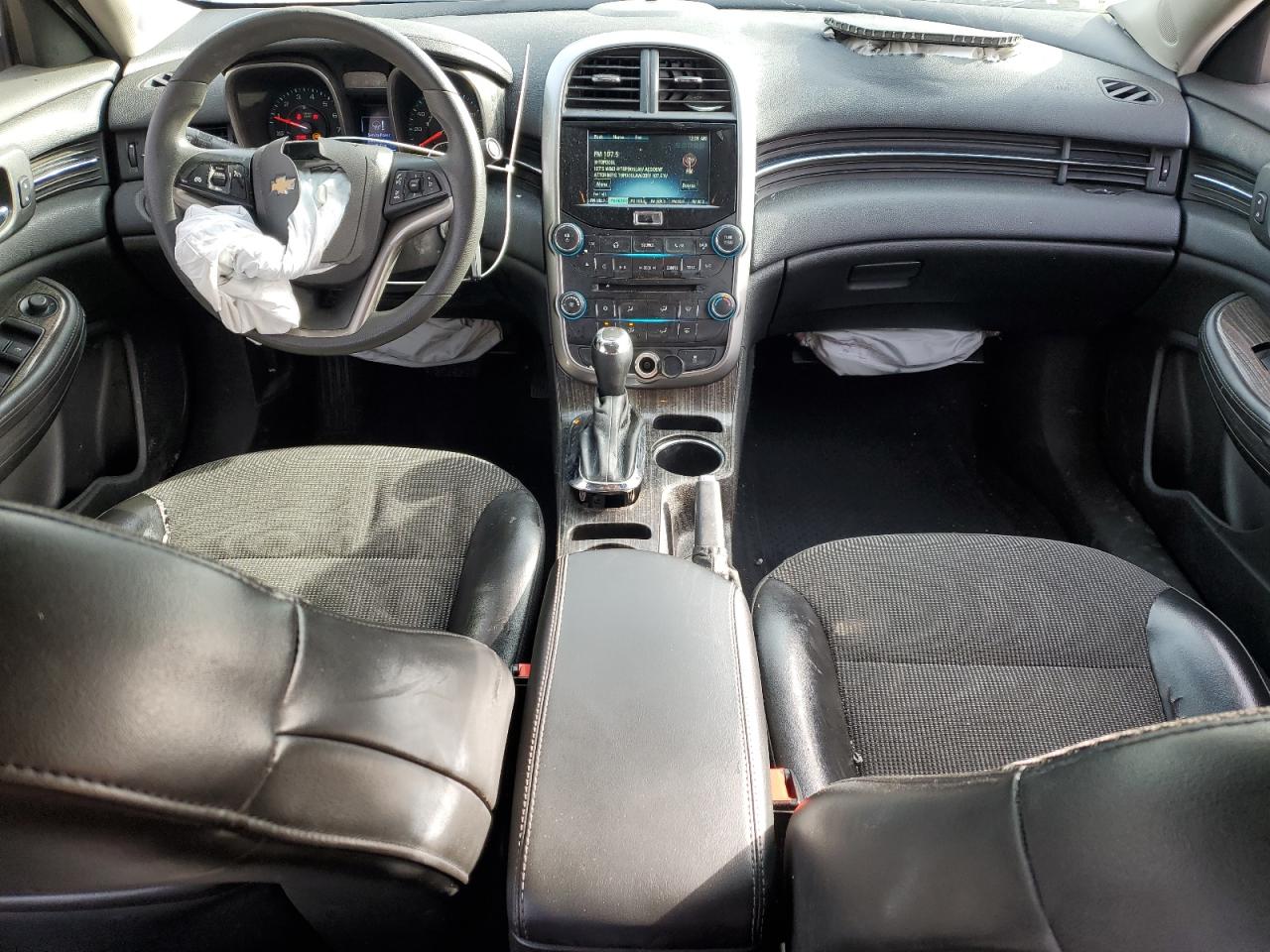 2015 Chevrolet Malibu - Image 8