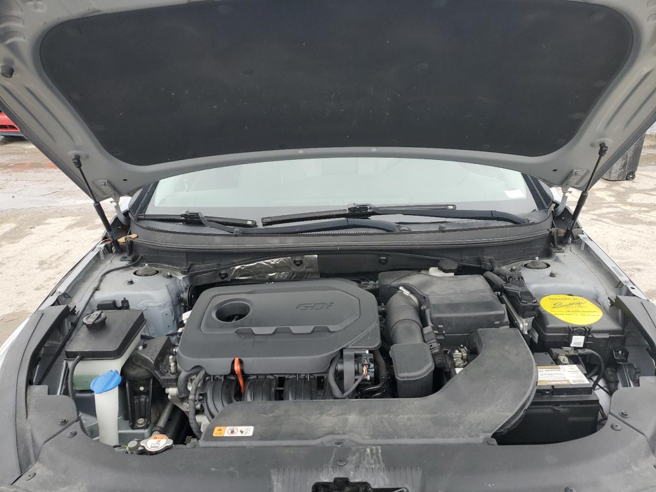 2015 Hyundai Sonata - Image 11