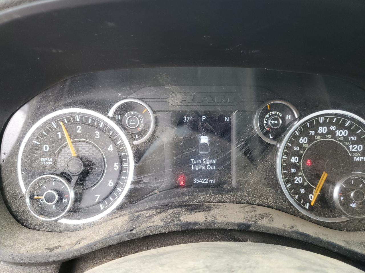 2021 RAM 2500 - Image 9