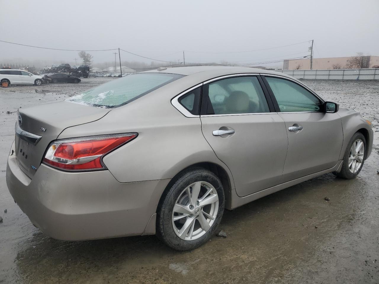 2014 Nissan Altima - Image 3