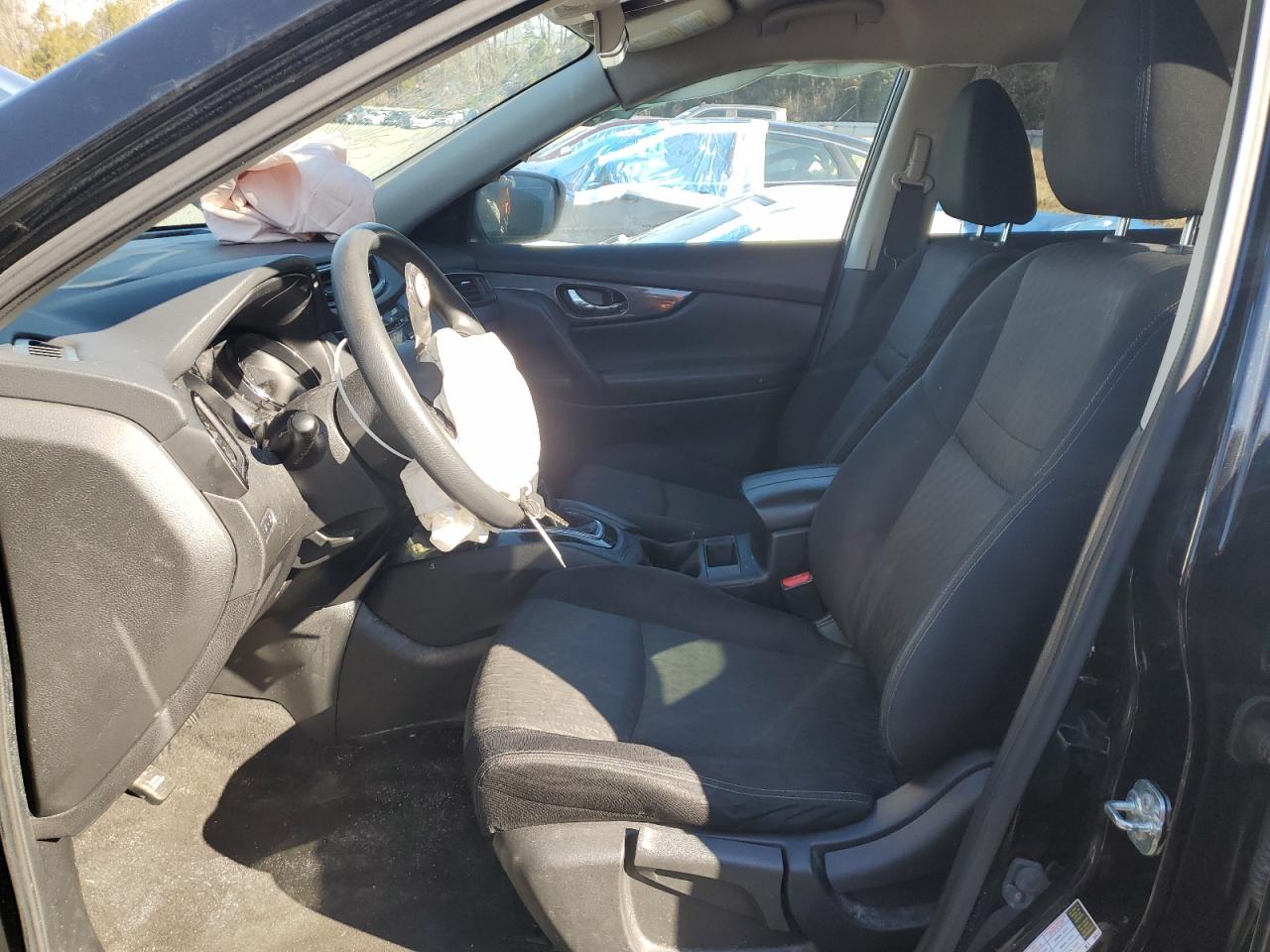 2017 Nissan Rogue - Image 7