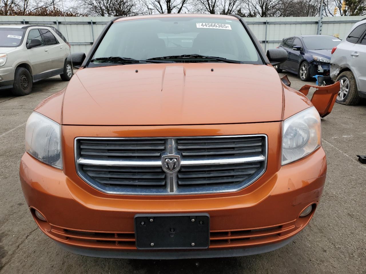 2011 Dodge Caliber - Image 5
