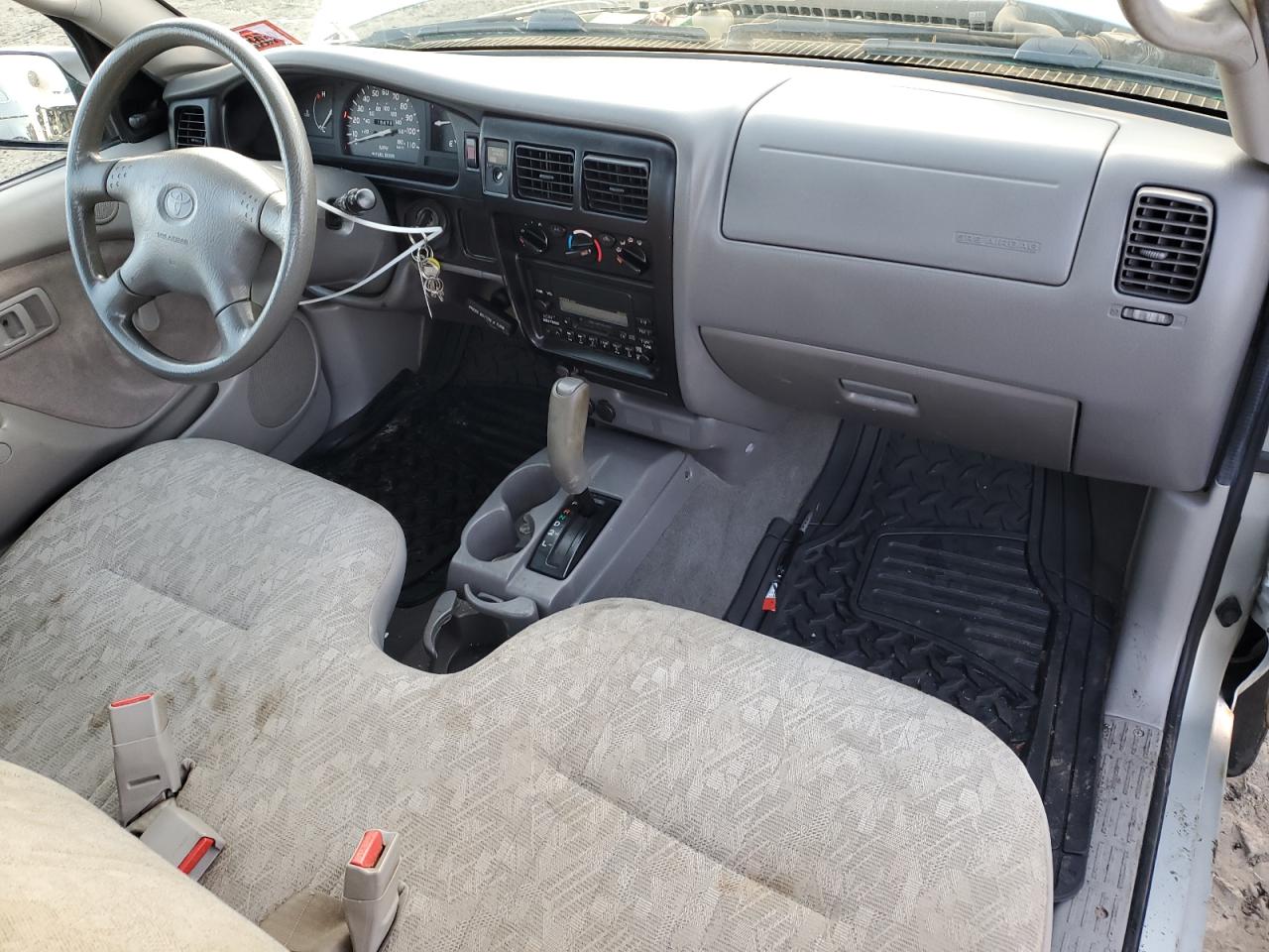 2004 Toyota Tacoma - Image 8