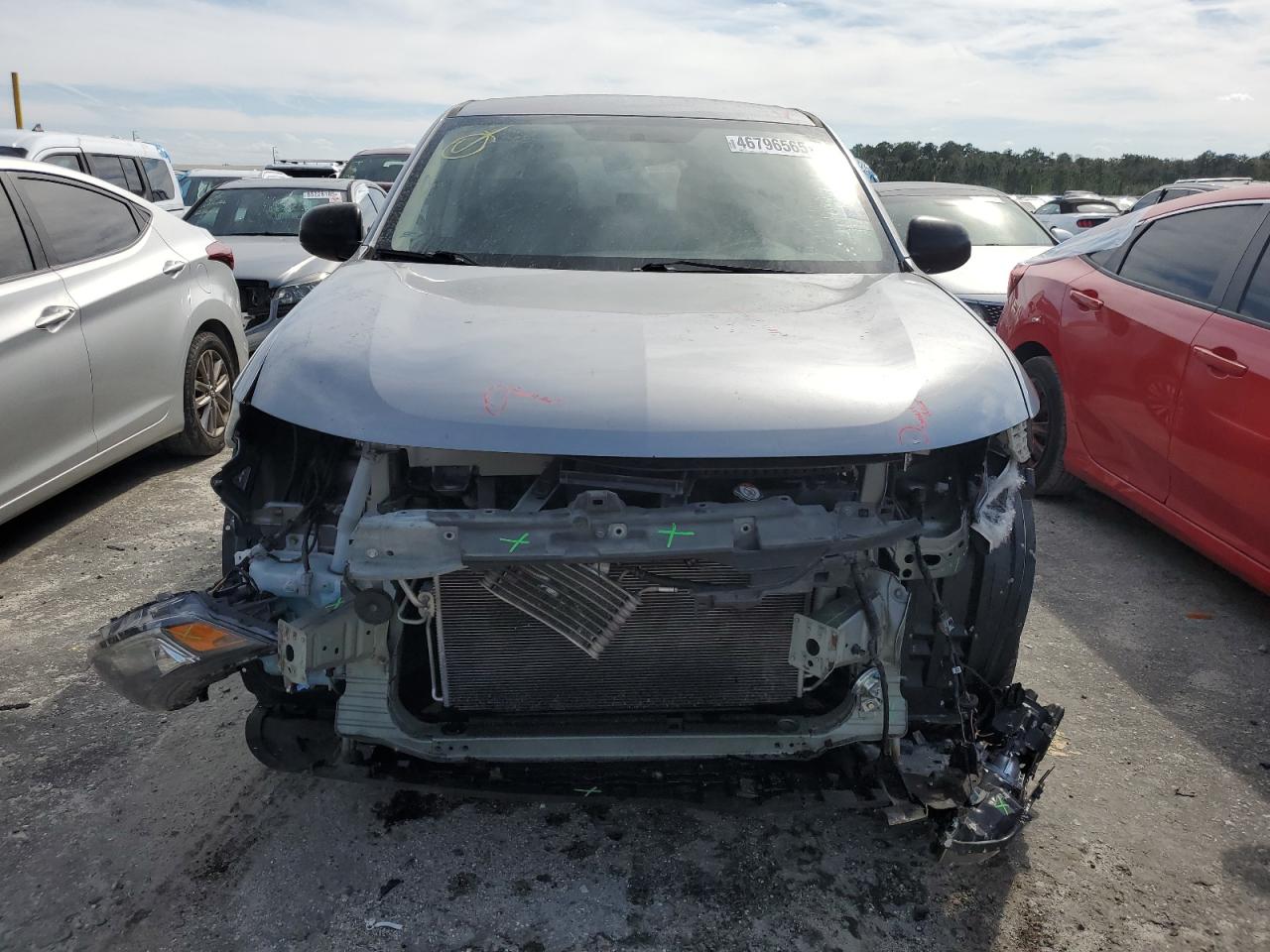 2020 Mitsubishi Outlander - Image 5