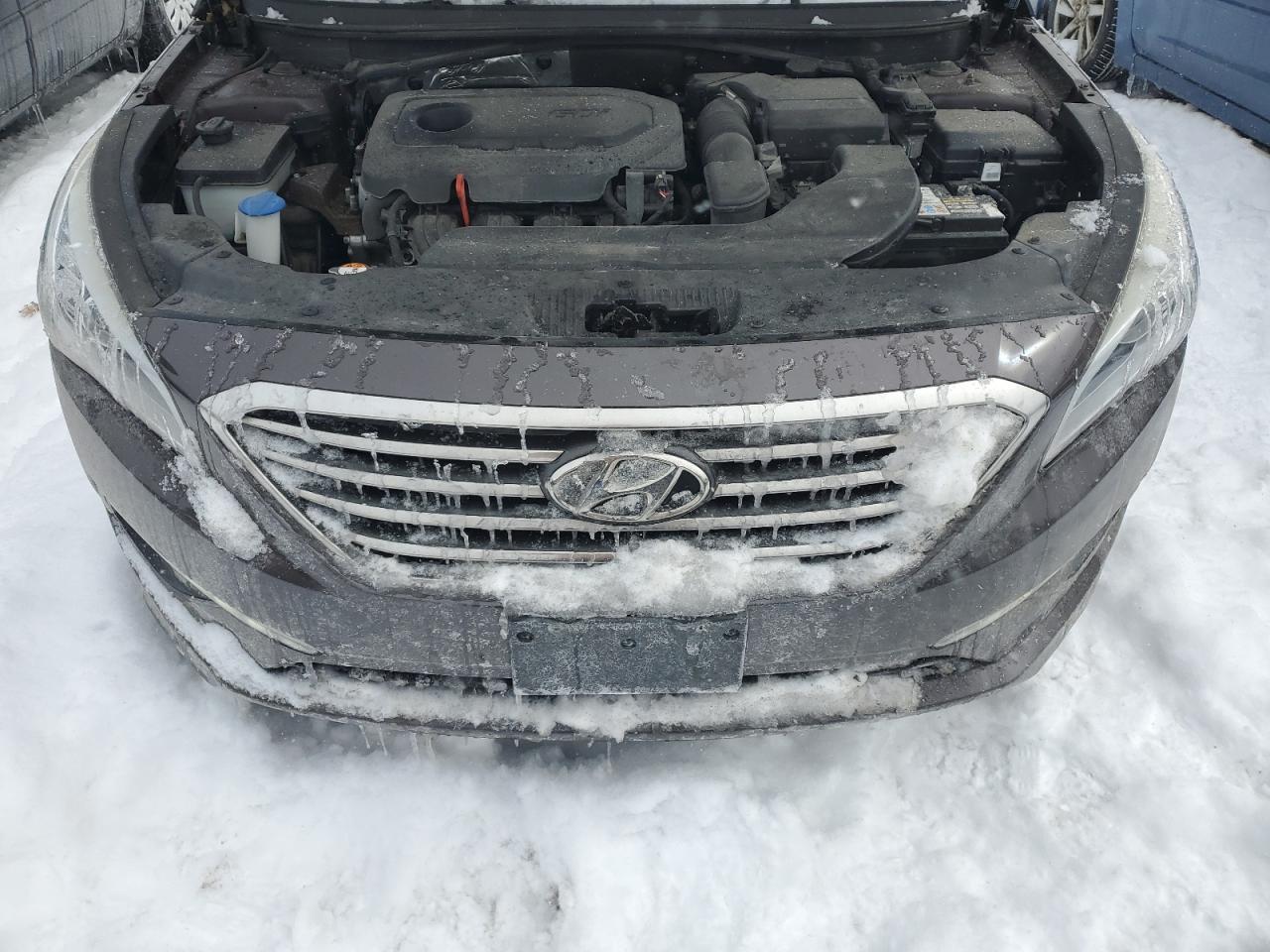 2015 Hyundai Sonata - Image 11