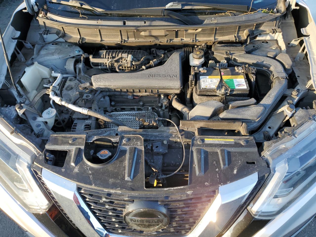 2018 Nissan Rogue - Image 14