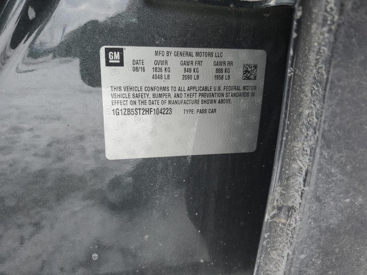 2017 Chevrolet Malibu - Image 12