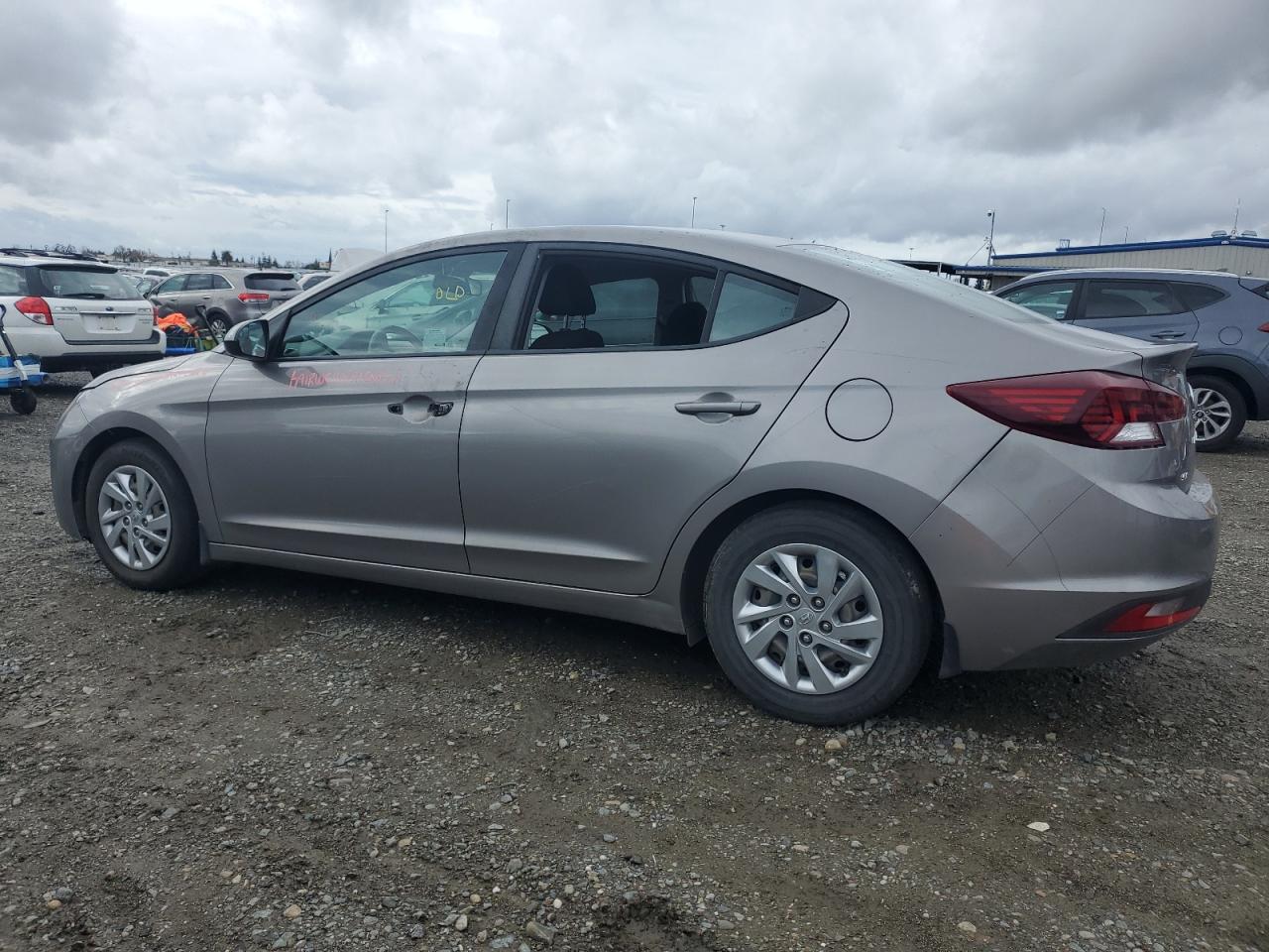 2020 Hyundai Elantra - Image 2