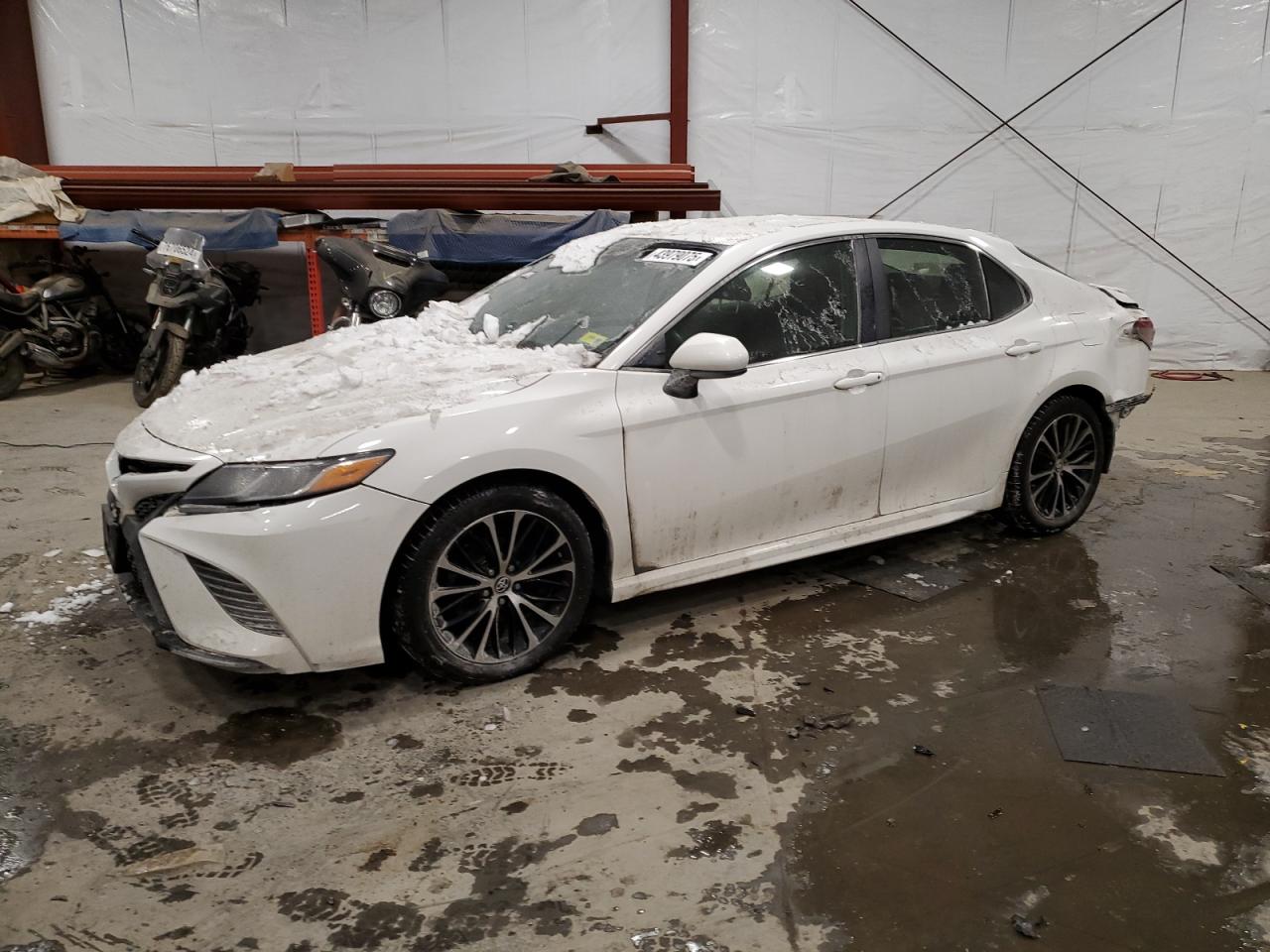 2018 Toyota Camry - Image 1