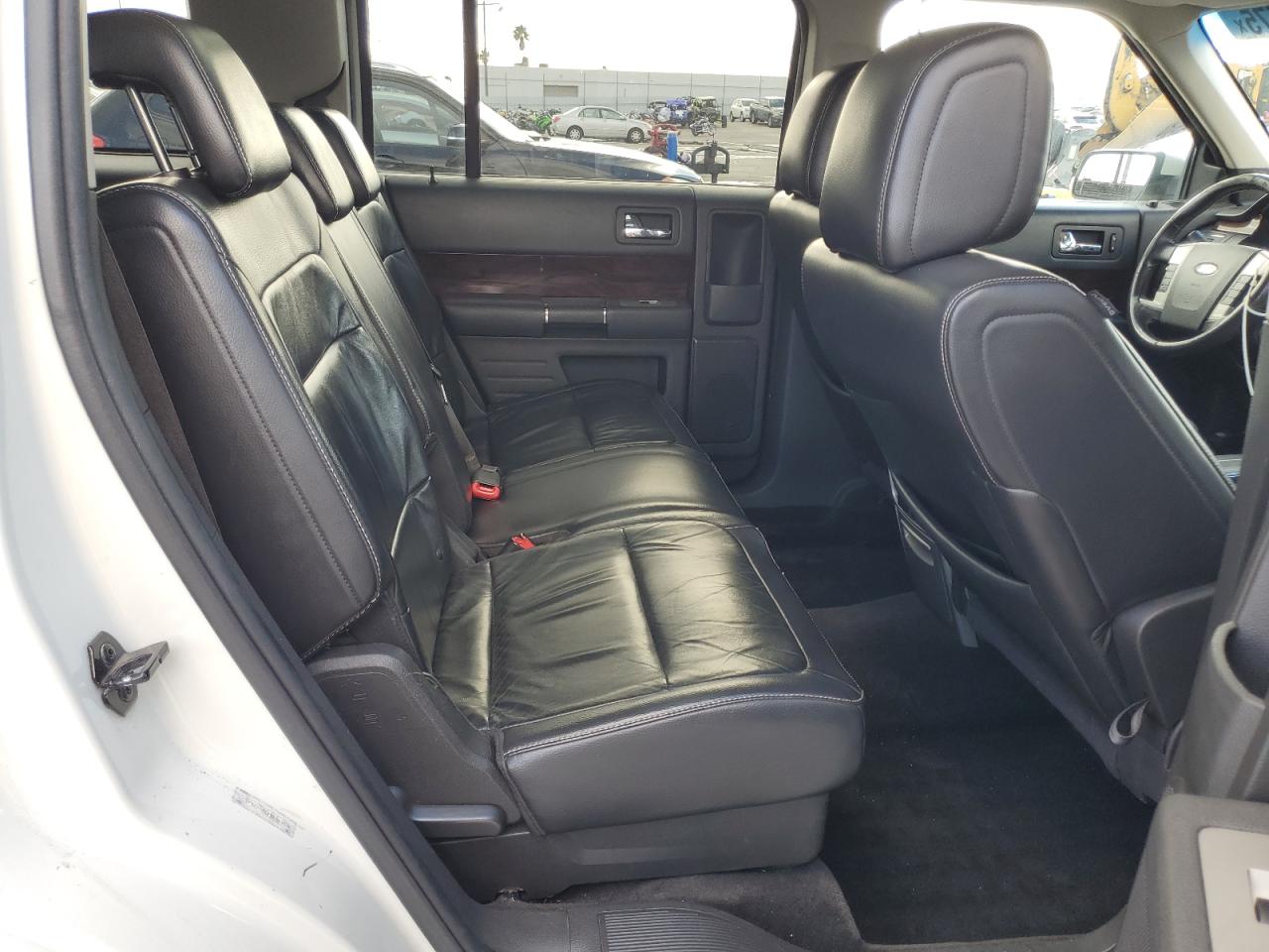 2009 Ford Flex - Image 11