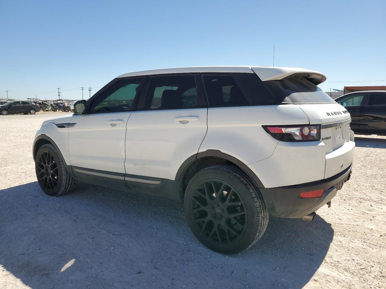 2014 Land Rover Range Rover - Image 2