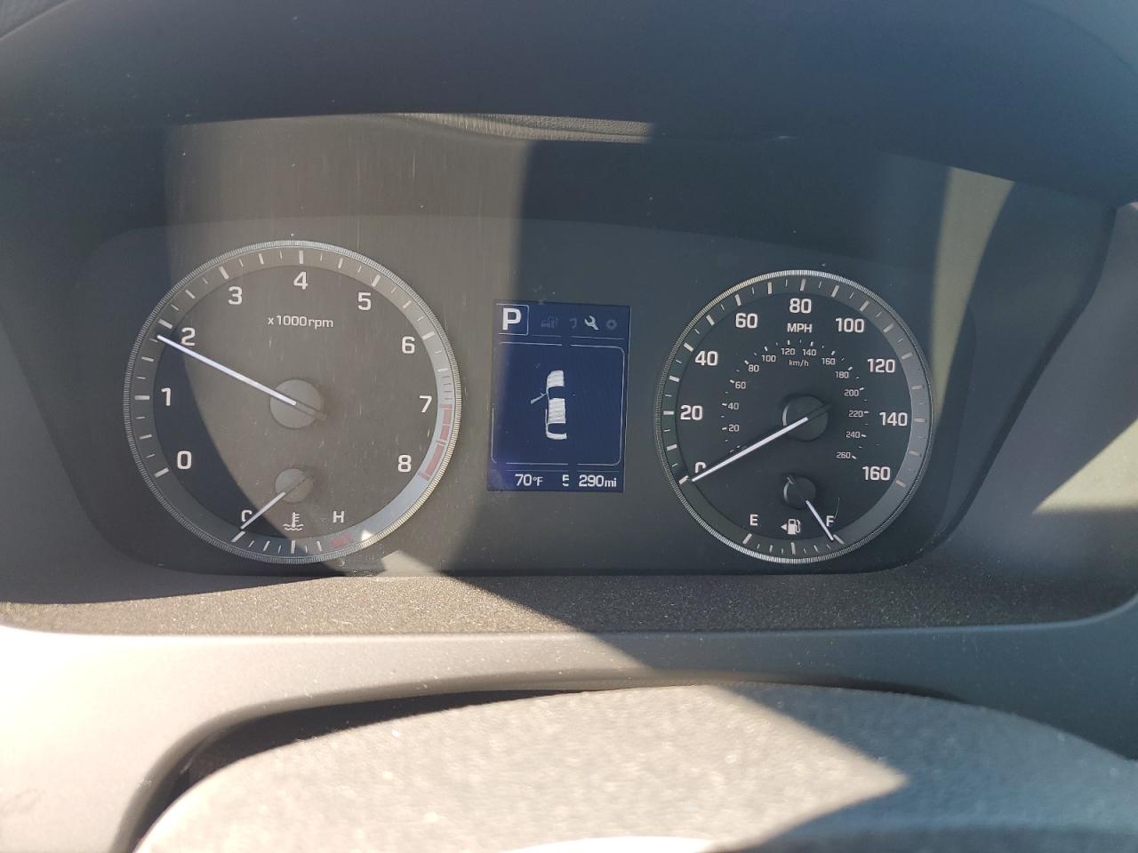 2017 Hyundai Sonata - Image 9