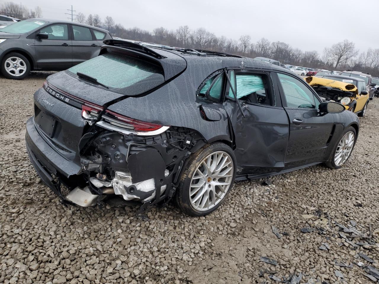 2018 Porsche Panamera - Image 3