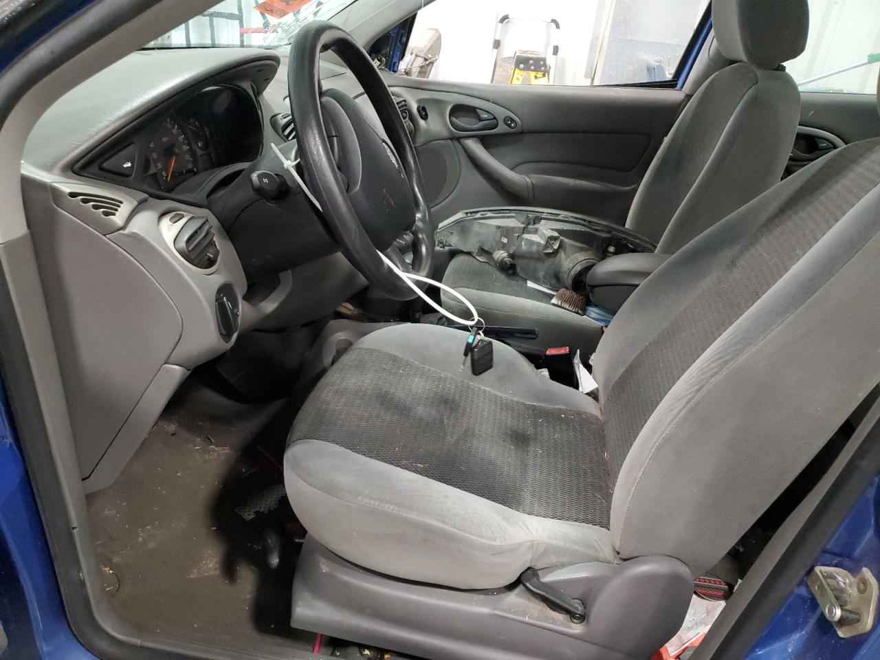 2003 Ford Focus - Image 7