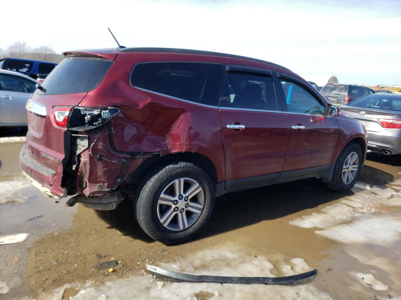 2015 Chevrolet Traverse - Image 3