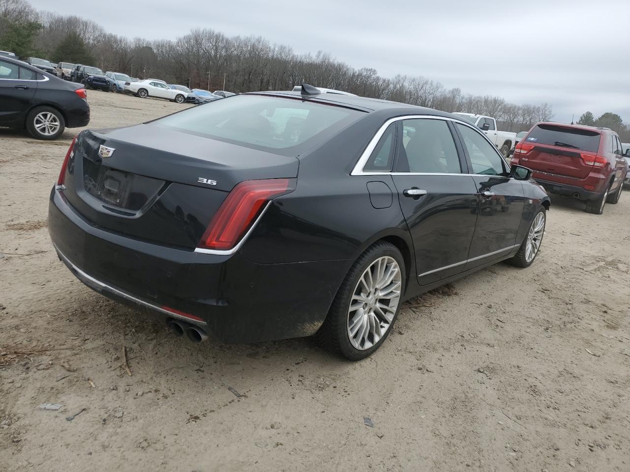 2017 Cadillac CT6 - Image 3