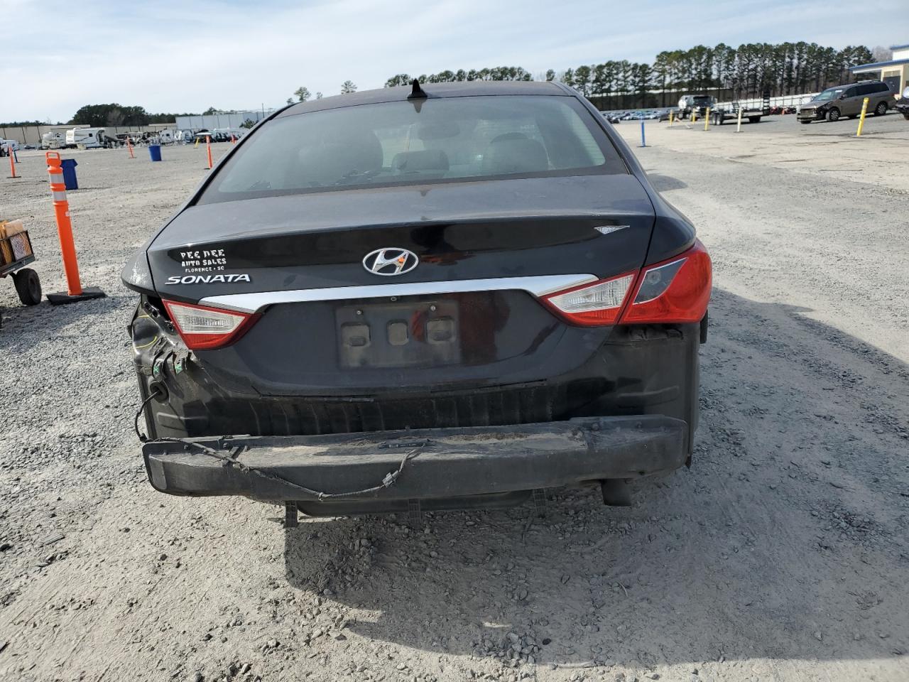 2011 Hyundai Sonata - Image 6