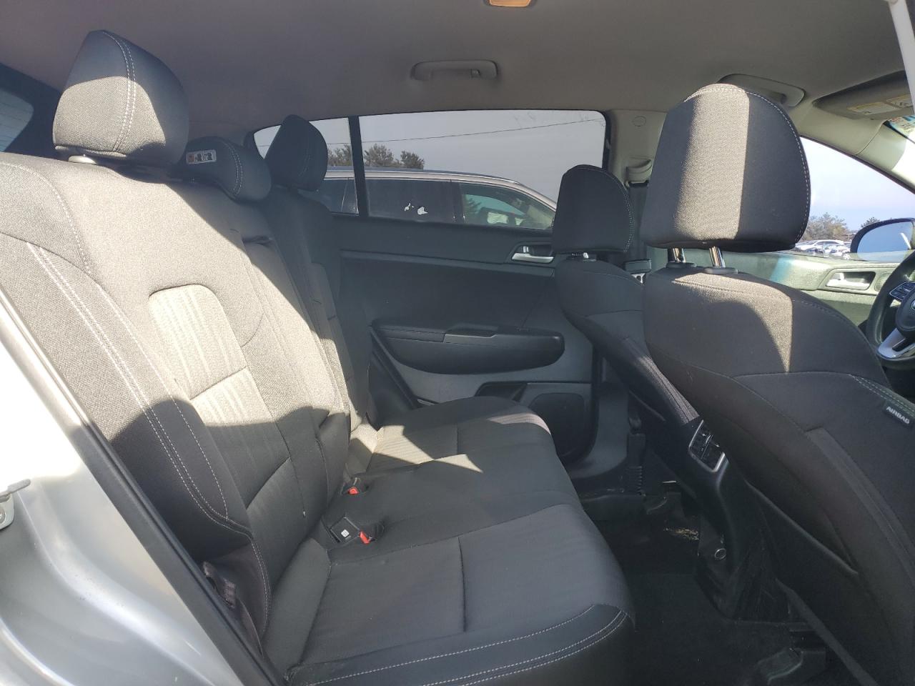2020 Kia Sportage - Image 12