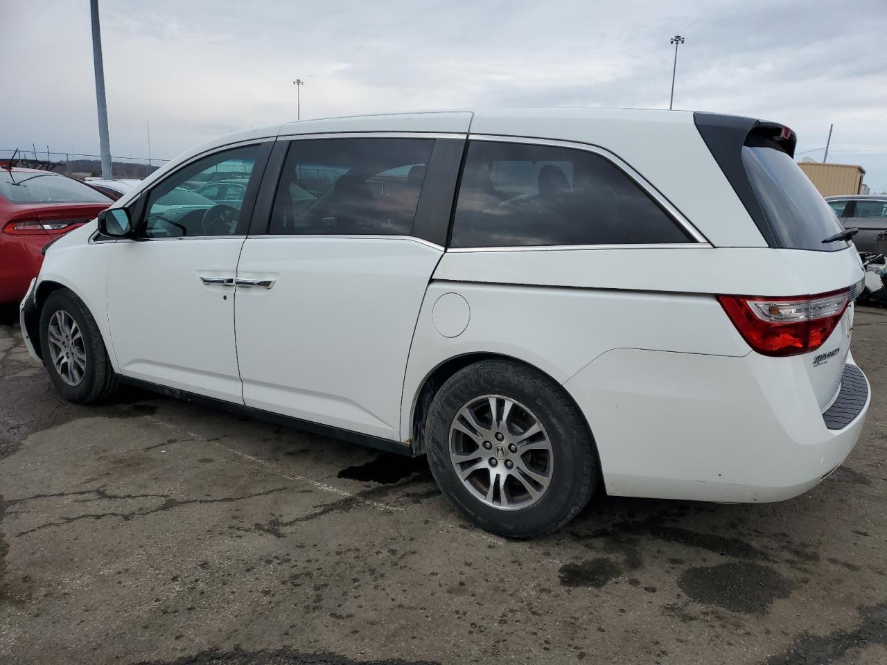 2013 Honda Odyssey - Image 2