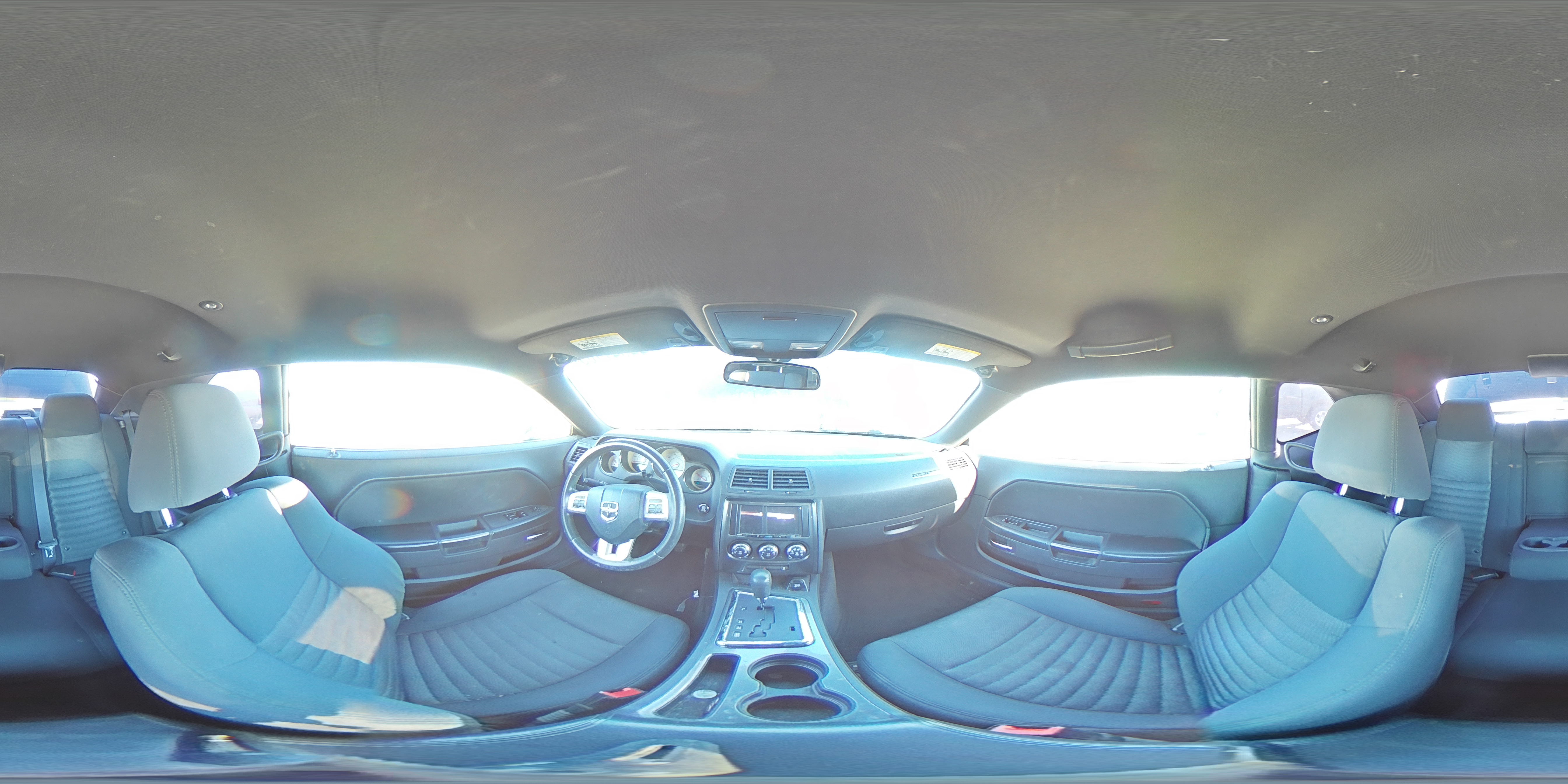 2014 Dodge Challenger - Image 13