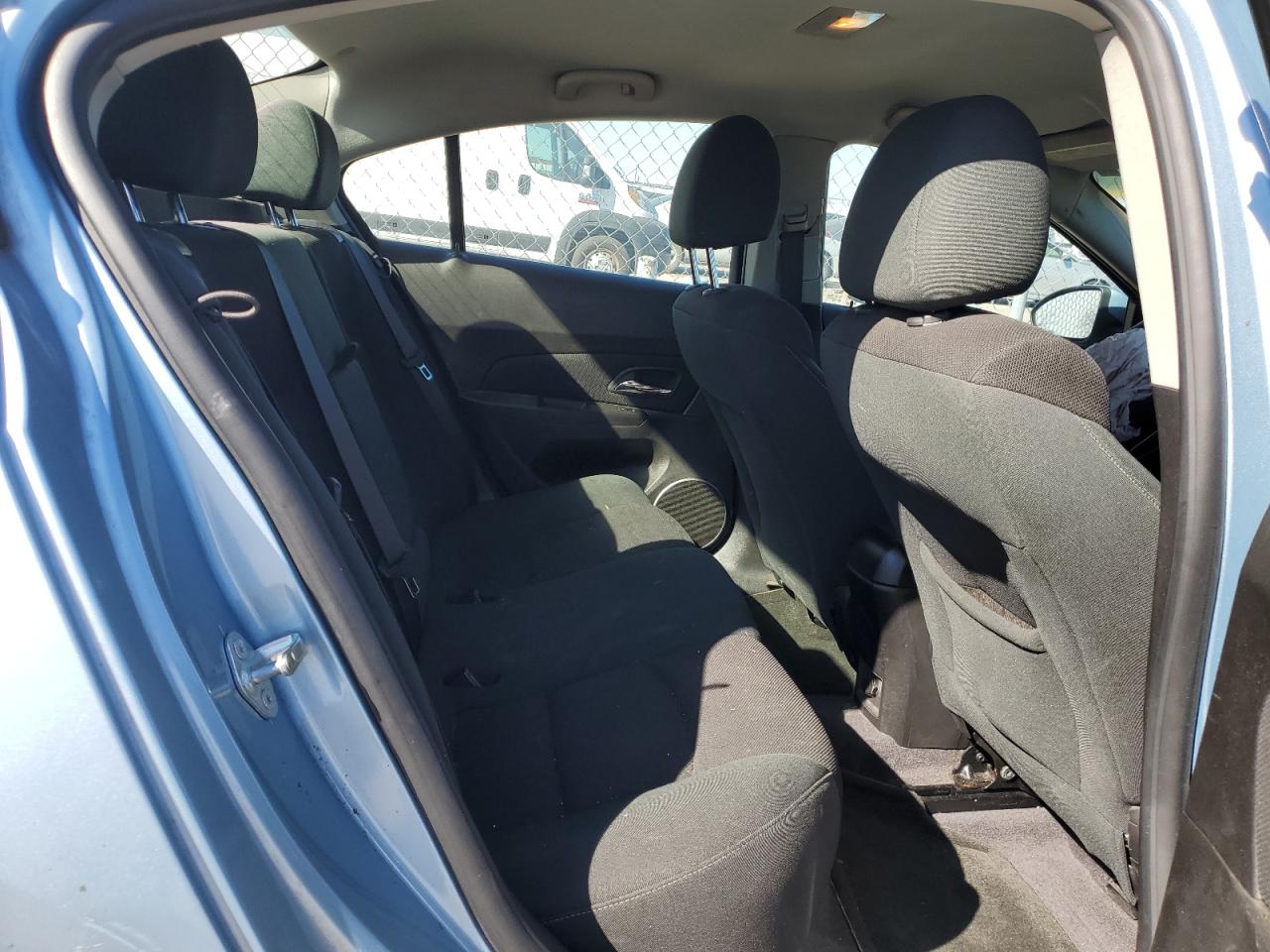 2012 Chevrolet Cruze - Image 10