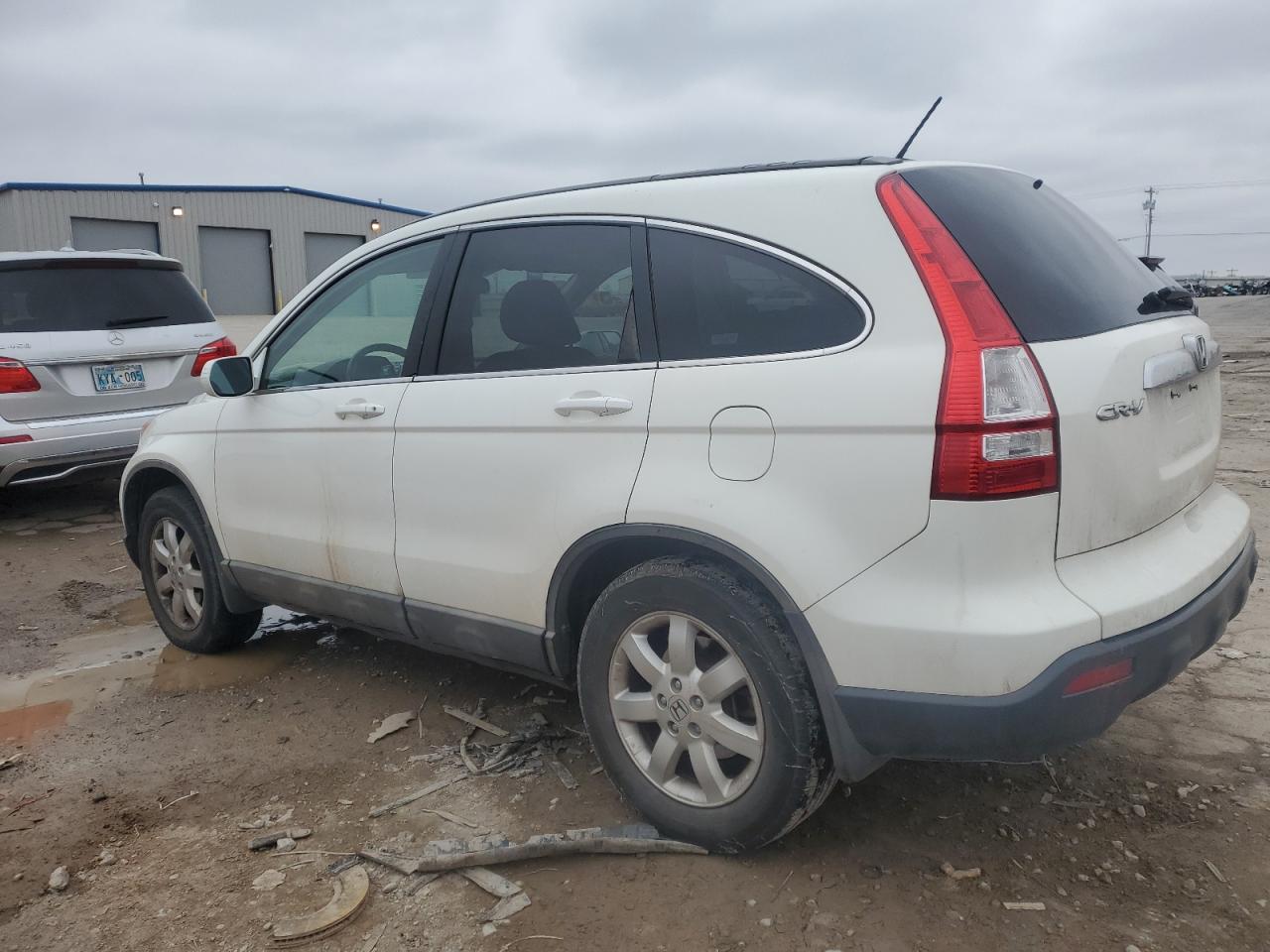 2008 Honda CR-V - Image 2