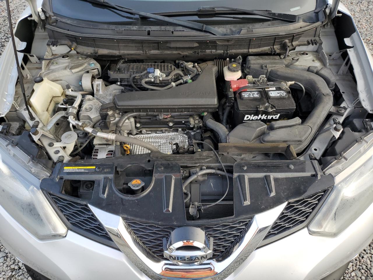 2015 Nissan Rogue - Image 12