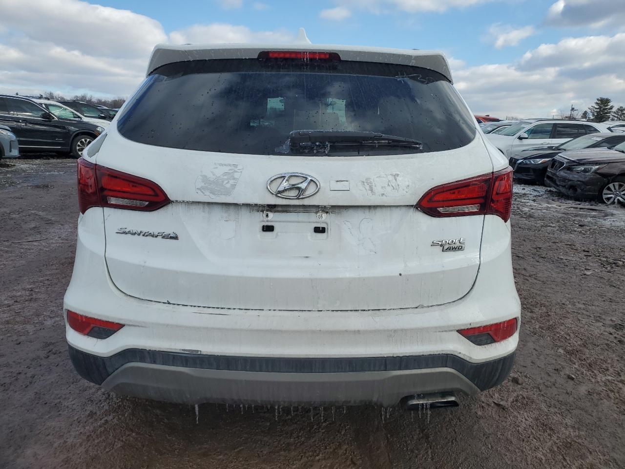 2017 Hyundai Santa Fe - Image 6