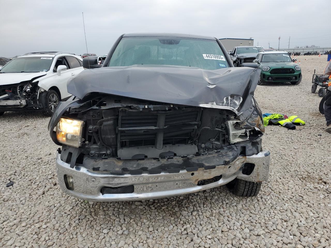 2019 RAM 1500 - Image 5