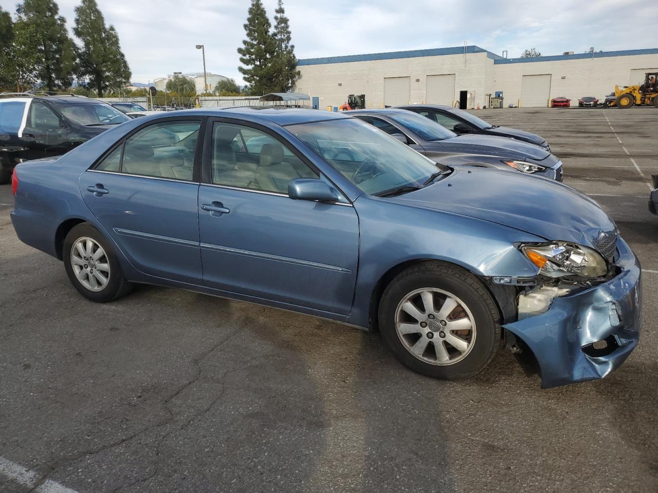 2004 Toyota Camry - Image 4