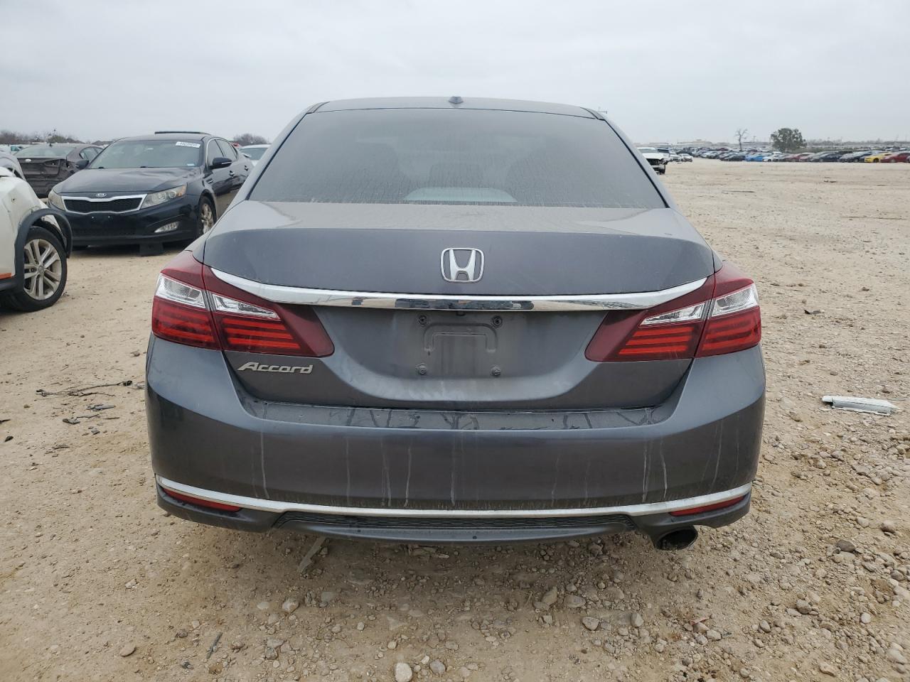 2017 Honda Accord - Image 6