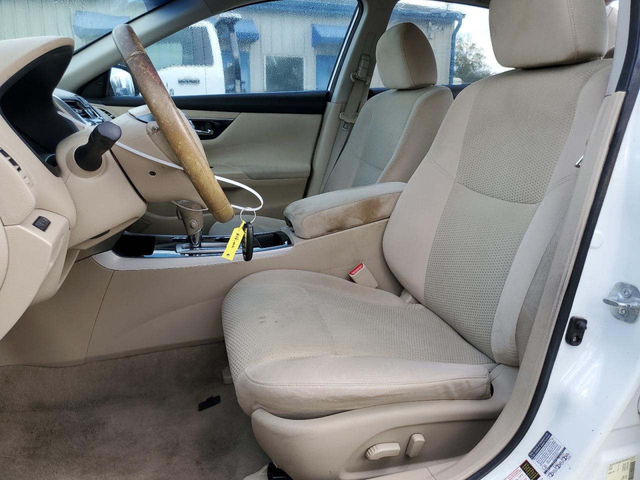 2014 Nissan Altima - Image 7