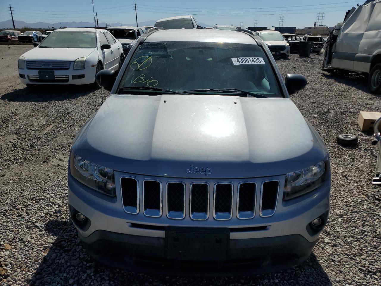 2017 Jeep Compass - Image 5