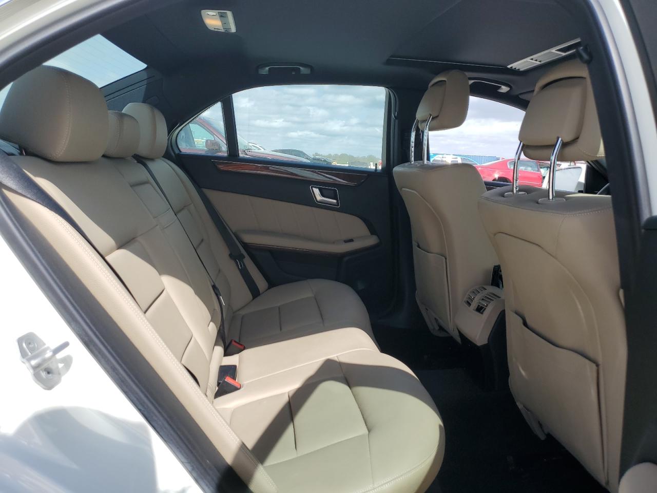 2012 Mercedes-Benz E-klasse - Image 10