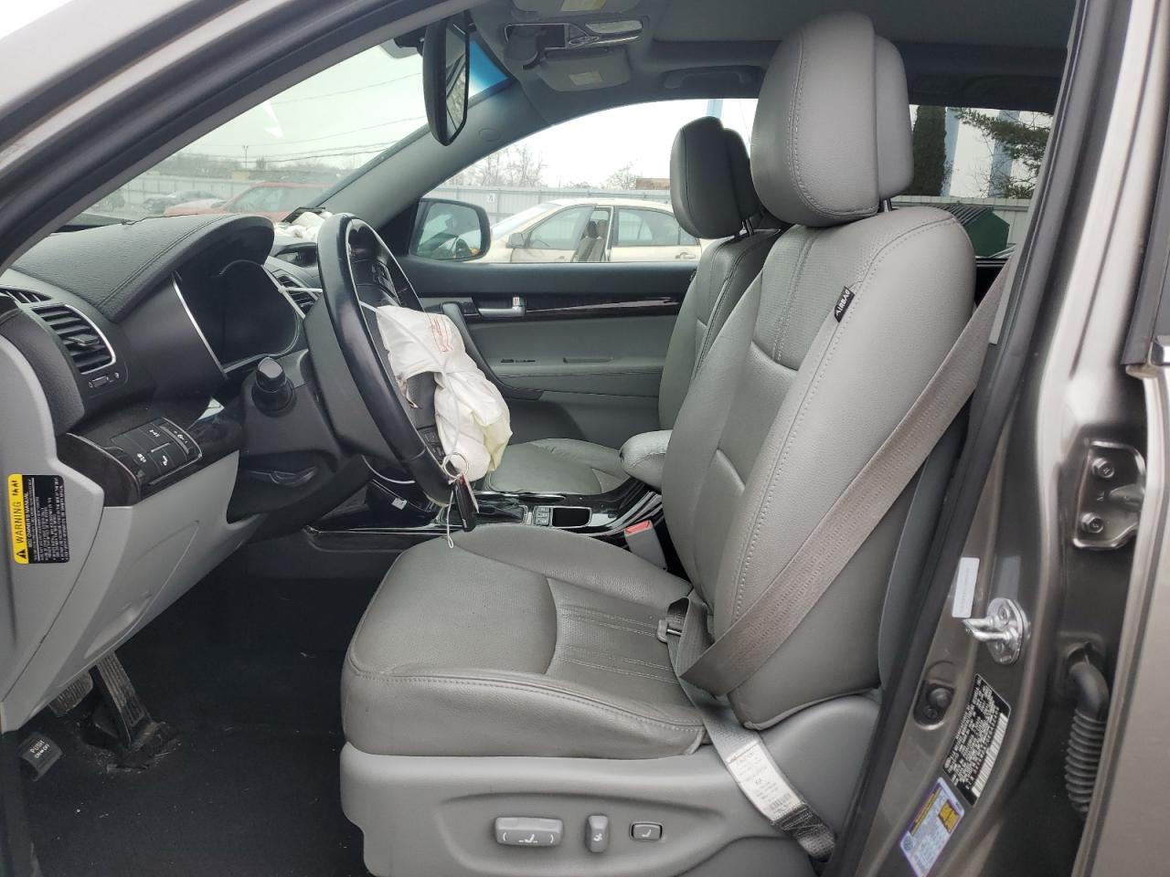 2014 Kia Sorento - Image 7