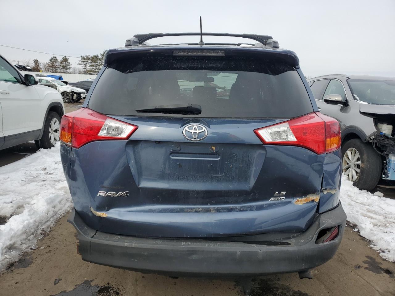 2014 Toyota RAV 4 - Image 6