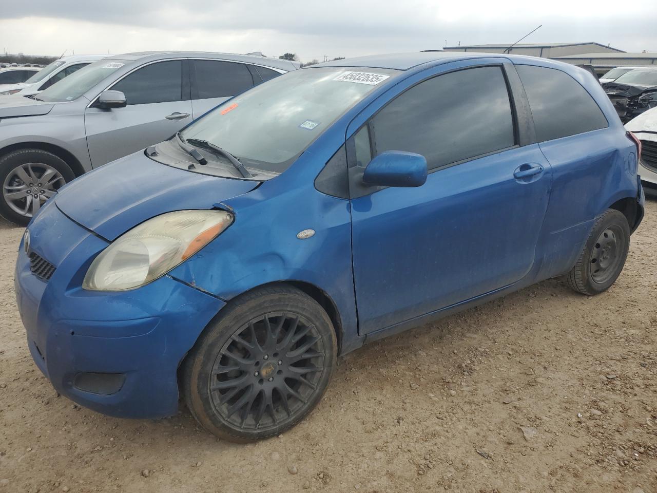2010 Toyota Yaris - Image 1