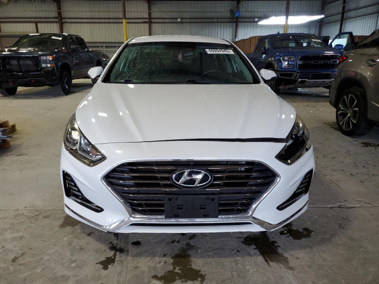 2018 Hyundai Sonata - Image 5
