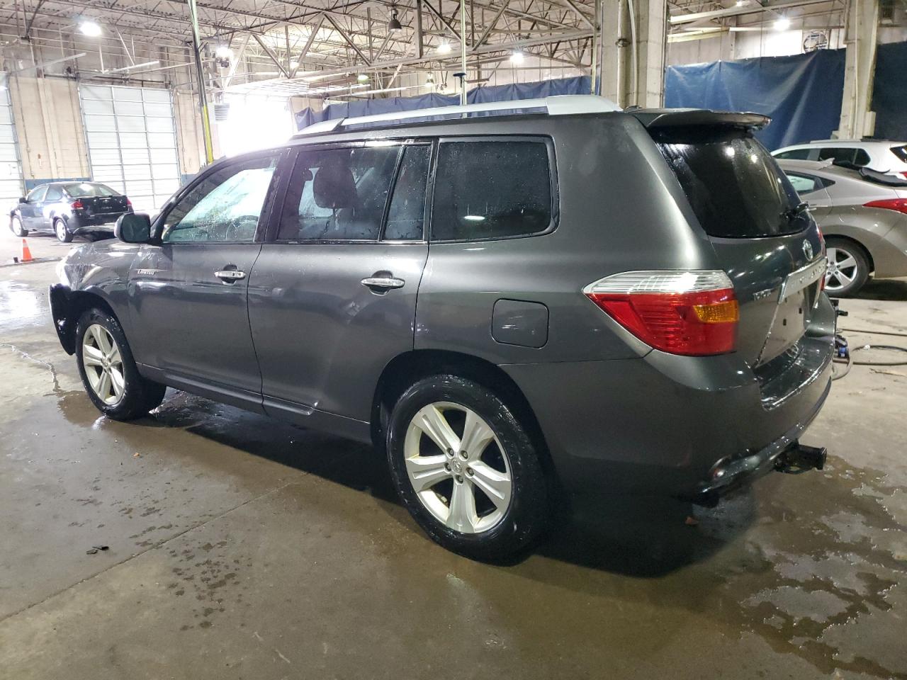 2009 Toyota Highlander - Image 2