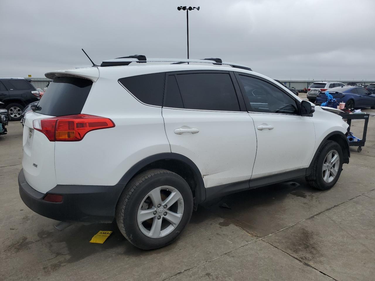 2014 Toyota RAV 4 - Image 3
