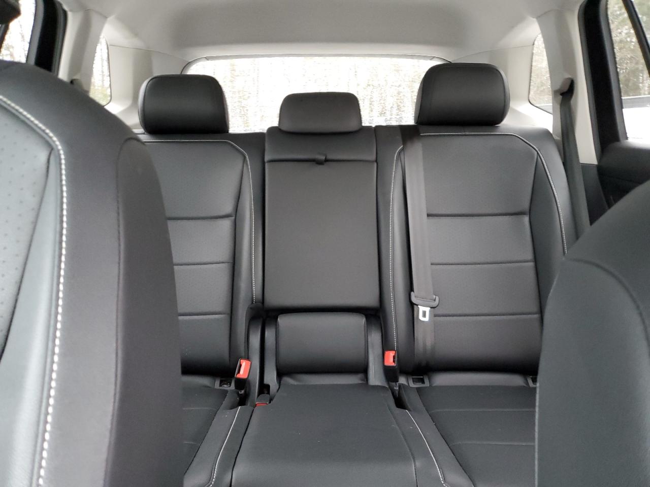 2021 Volkswagen Tiguan - Image 10