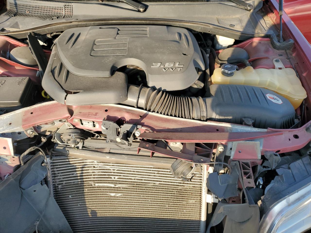 2012 Chrysler 300 - Image 11