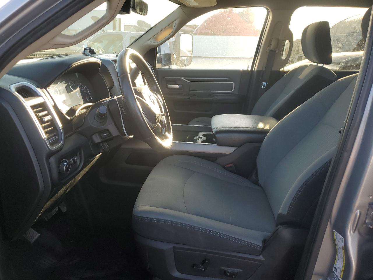 2019 RAM 2500 - Image 7