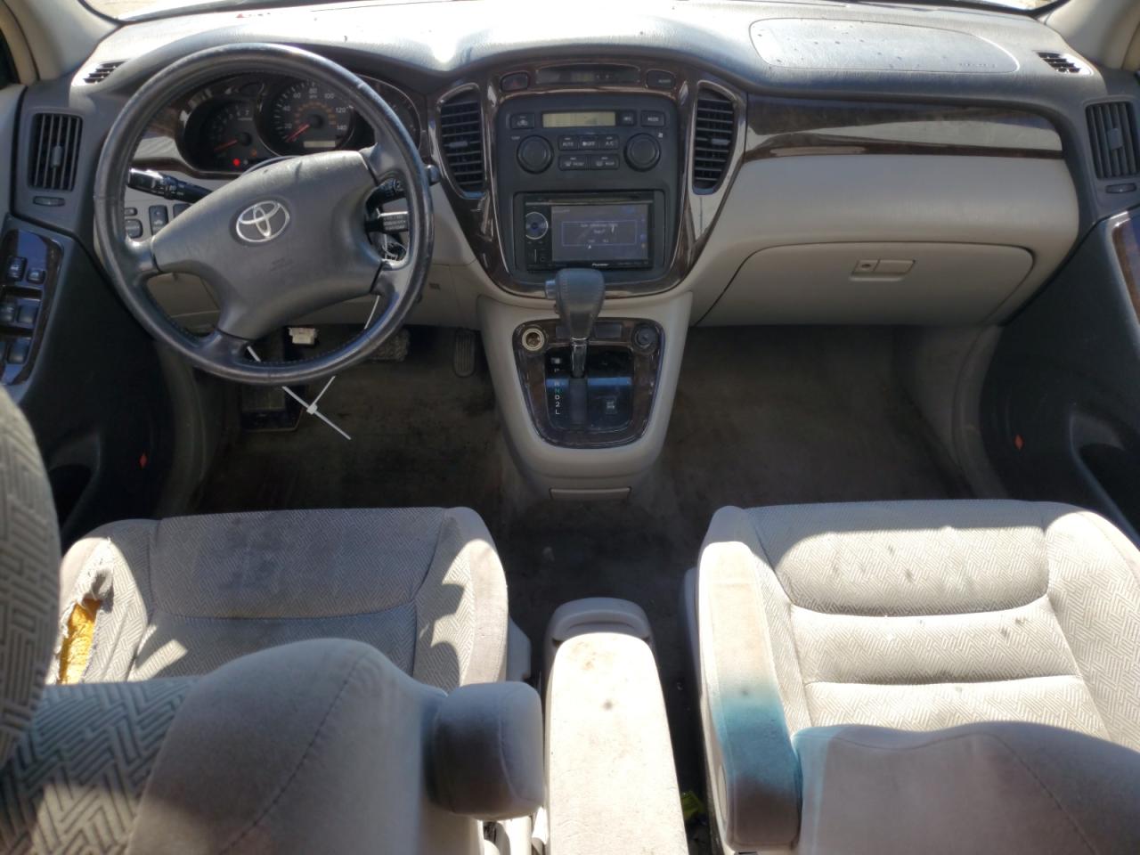 2001 Toyota Highlander - Image 8