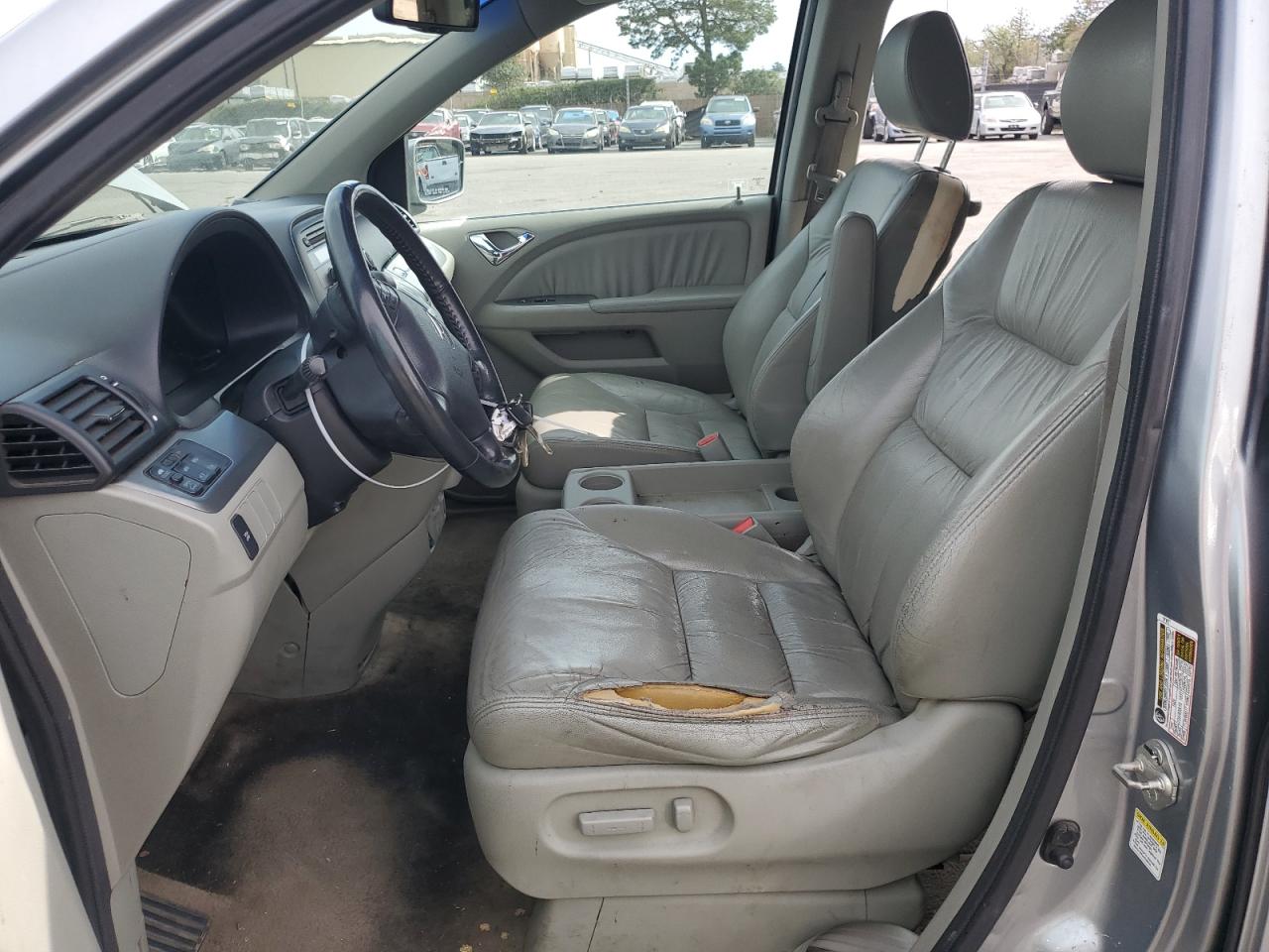 2008 Honda Odyssey - Image 7